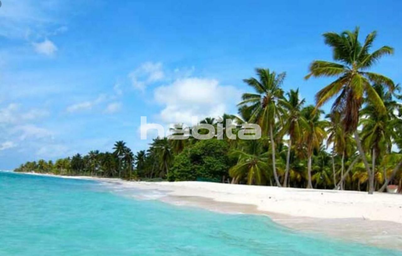 Land in Bayahibe, Dominican Republic, 4 200 000 sq.m - picture 1