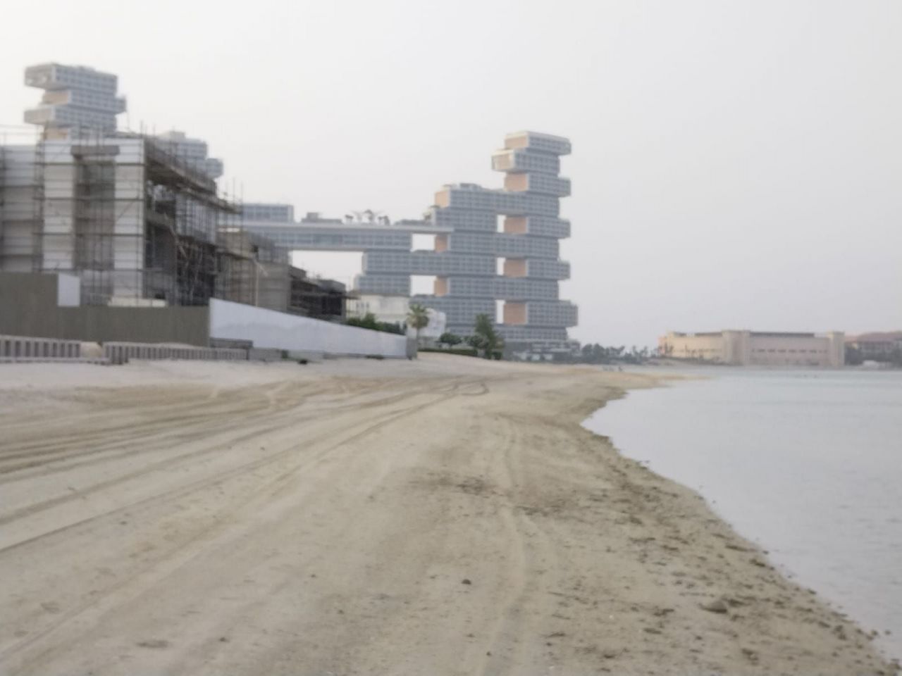 Terreno en Dubái, EAU, 1 616 m2 - imagen 1