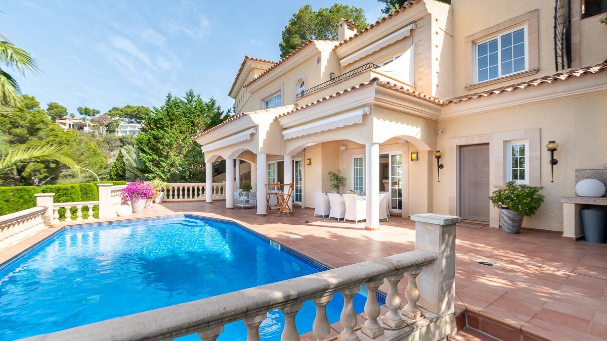 Villa in Costa d'en Blanes, Spain, 374 sq.m - picture 1