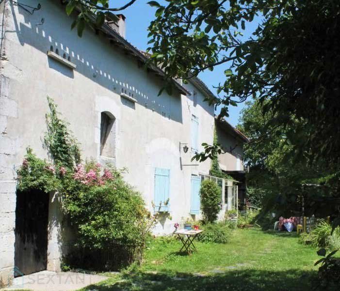 Haus in Charentes, Frankreich - Foto 1