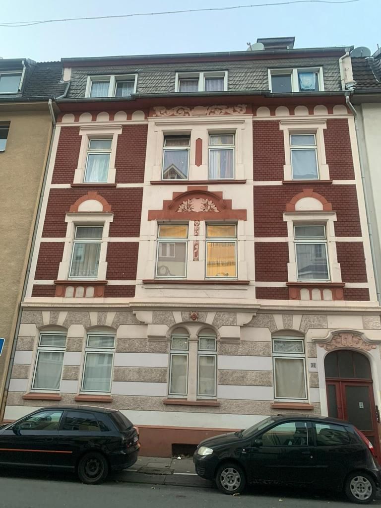 Commercial apartment building in Wuppertal, Germany, 650 sq.m - picture 1