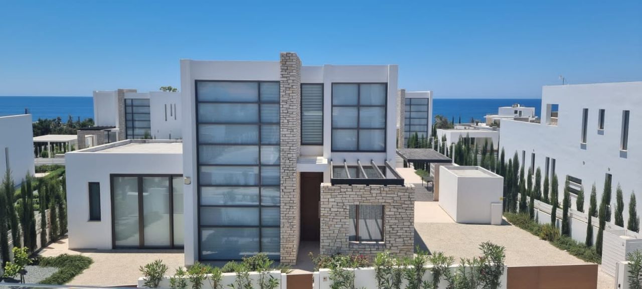 Villa à Paphos, Chypre, 300 m2 - image 1