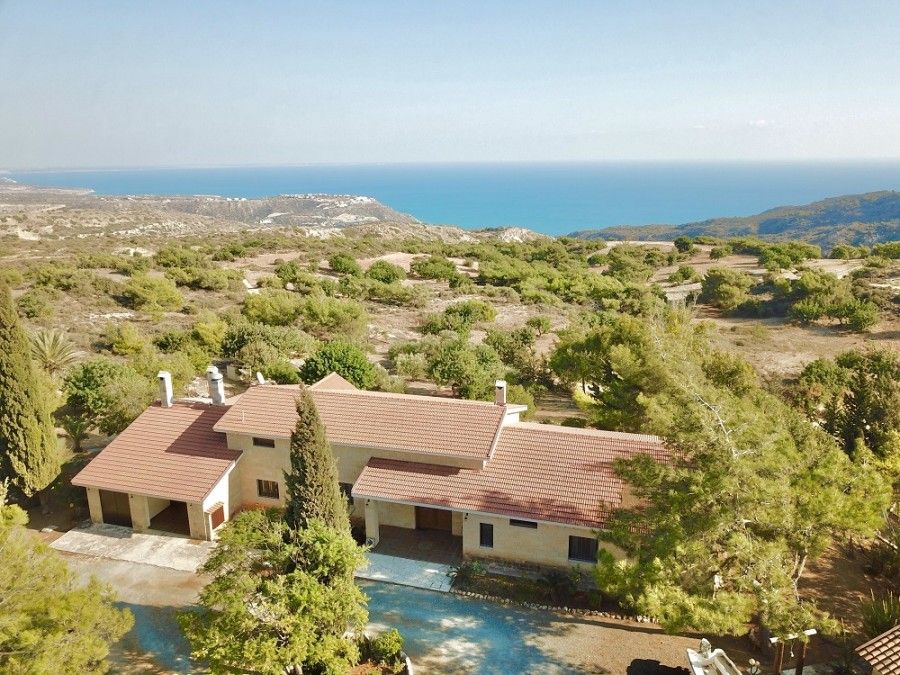 Villa en Limasol, Chipre, 500 m2 - imagen 1