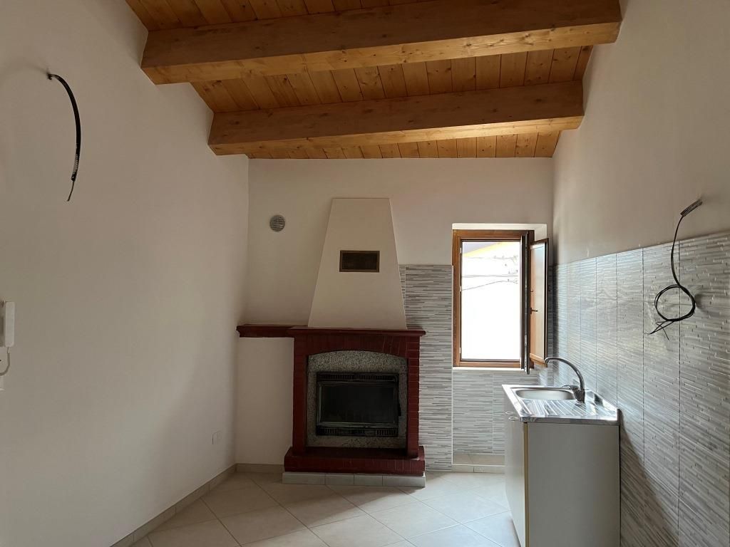 Townhouse in Penne, Italy, 36 sq.m - picture 1