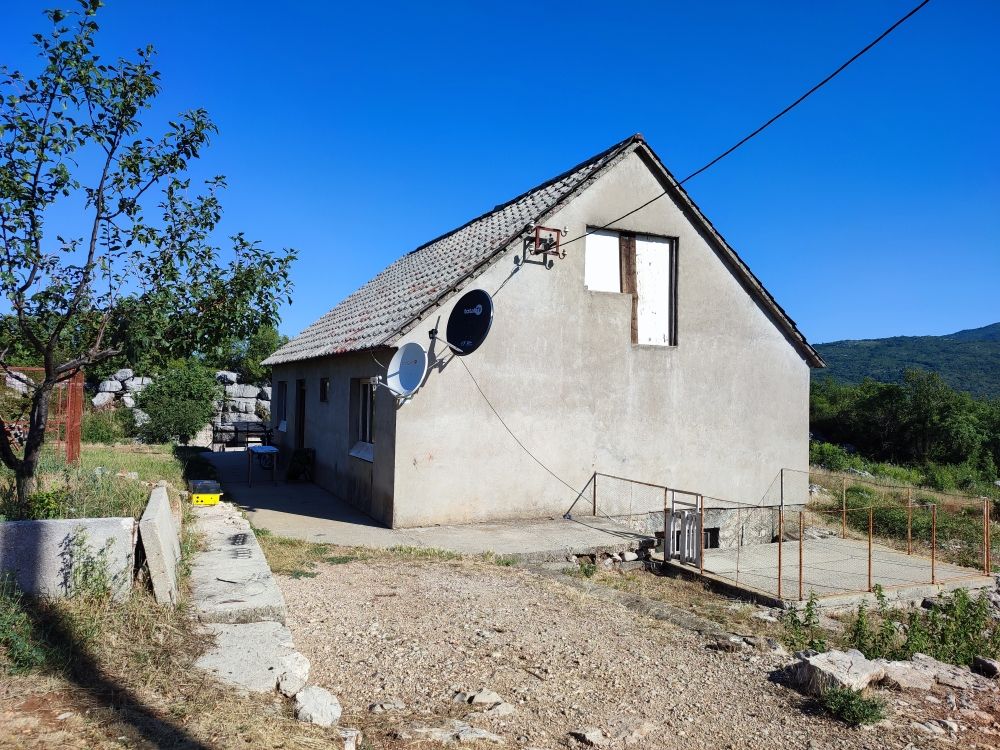 Maison à Nikšić, Monténégro, 105 m2 - image 1