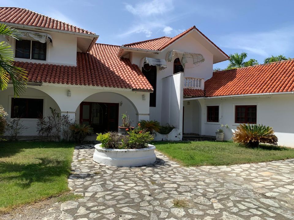 Villa in Sosua, Dominican Republic, 650 sq.m - picture 1