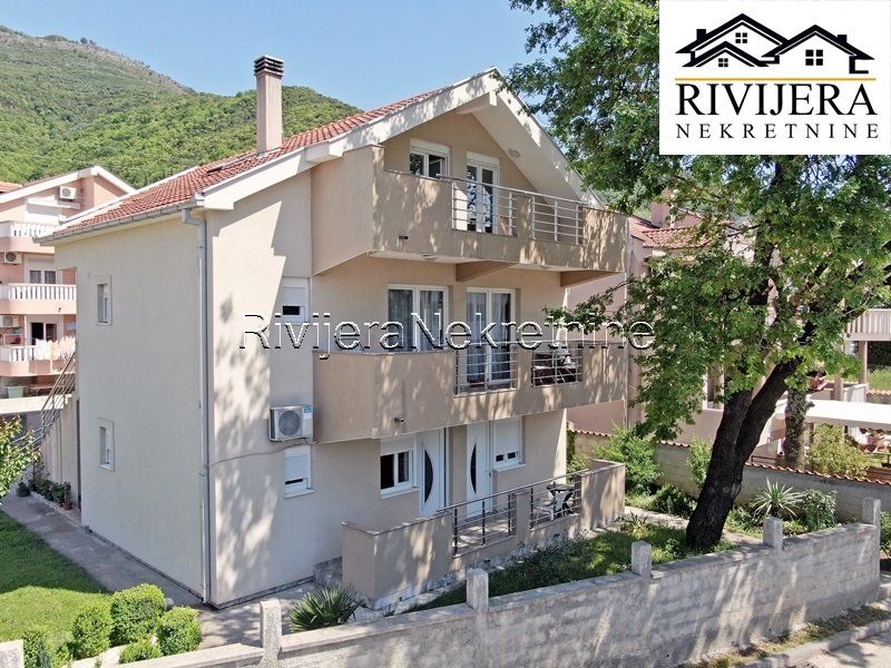 Villa in Herceg-Novi, Montenegro, 267 sq.m - picture 1
