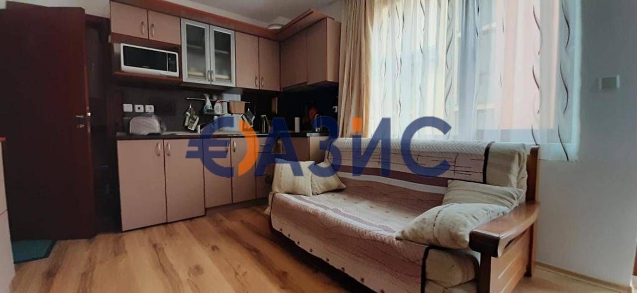 Apartment in Sveti Vlas, Bulgaria, 48 sq.m - picture 1