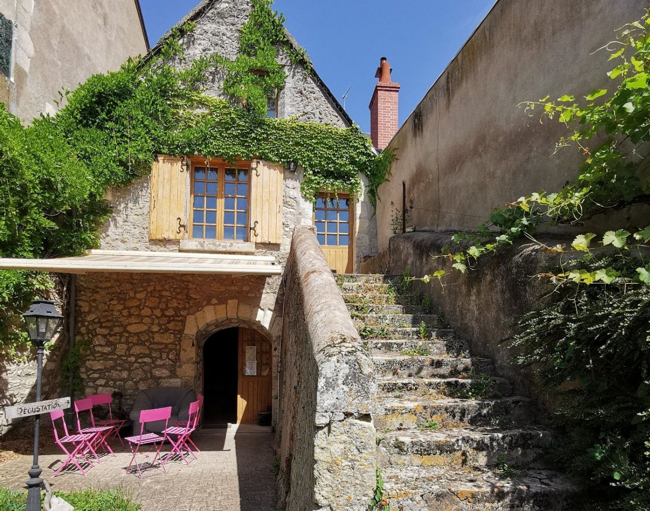 House in Centre-Val de Loire, France - picture 1