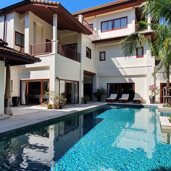 Villa in Phuket, Thailand, 850 sq.m - picture 1