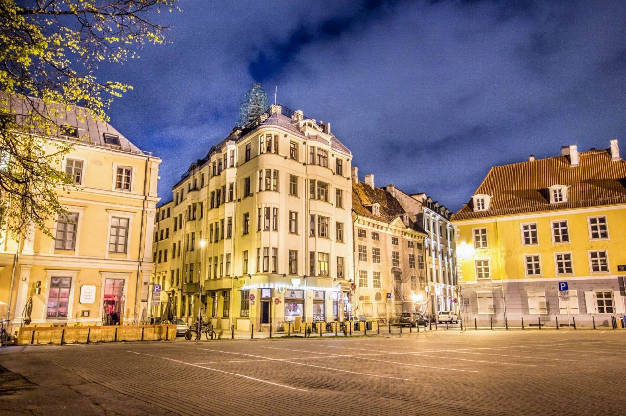 Commercial apartment building in Riga, Latvia, 1 976 sq.m - picture 1
