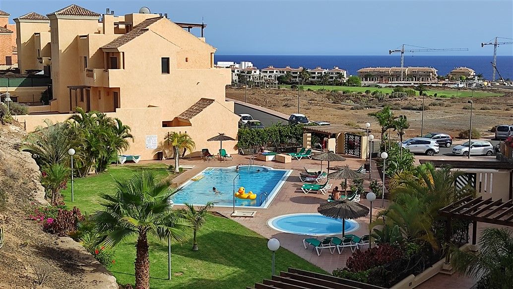 Villa on Tenerife, Spain, 240 sq.m - picture 1