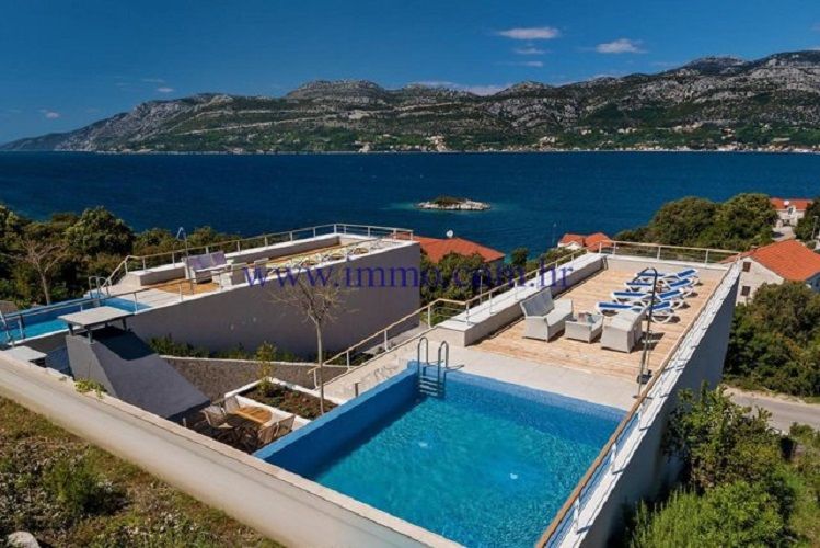 Villa on Korcula island, Croatia, 190 sq.m - picture 1