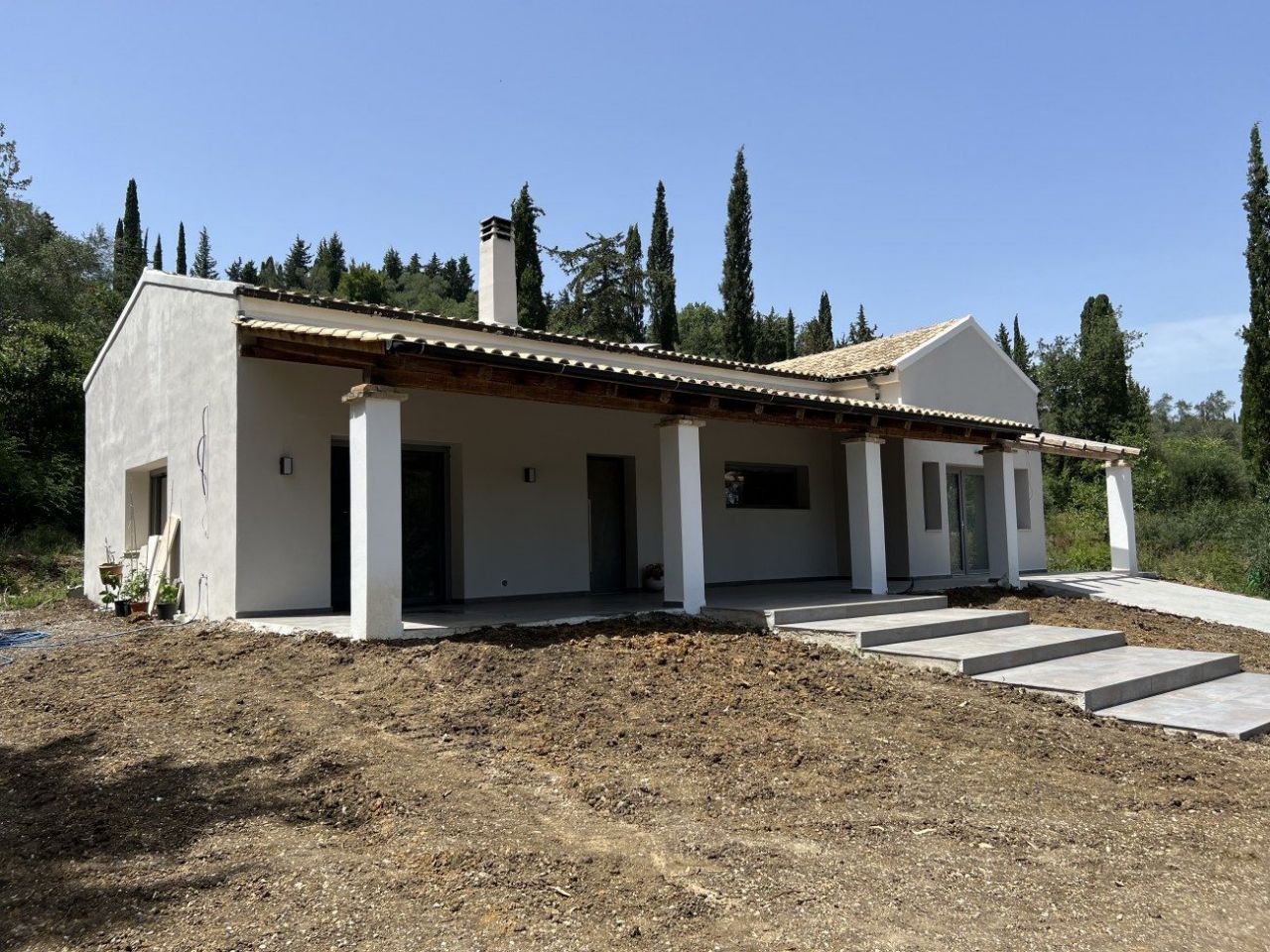 Villa on Corfu, Greece, 150 sq.m - picture 1