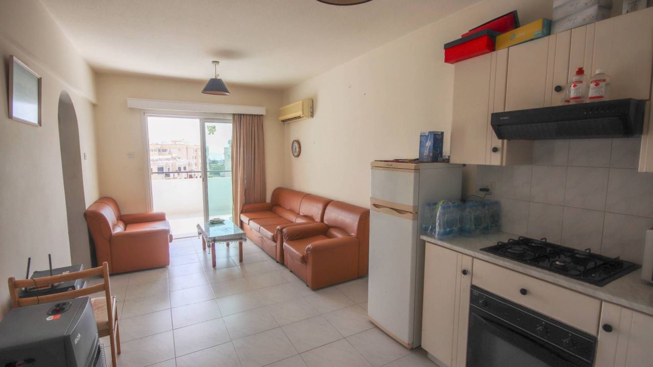 Apartment in Larnaca, Cyprus, 48 sq.m - picture 1