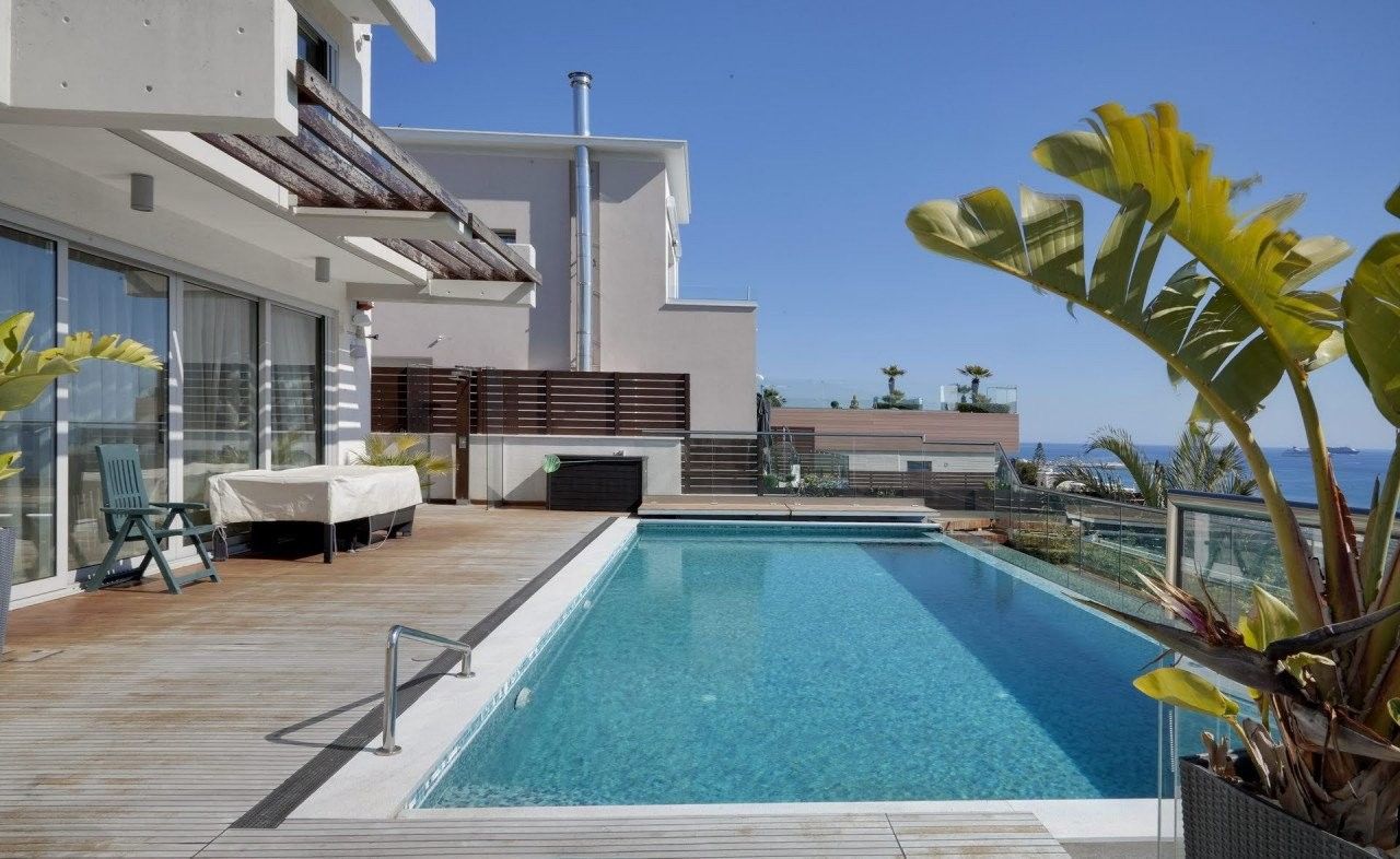 Villa in Limassol, Cyprus, 400 sq.m - picture 1