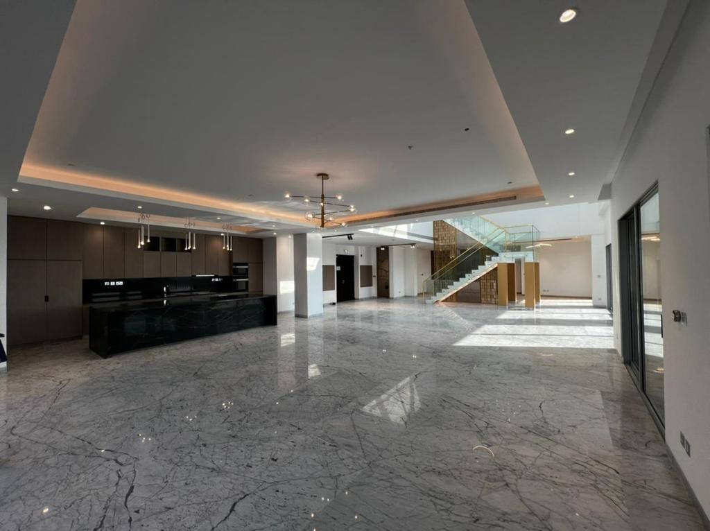 Penthouse à Dubaï, EAU, 1 021.93 m2 - image 1