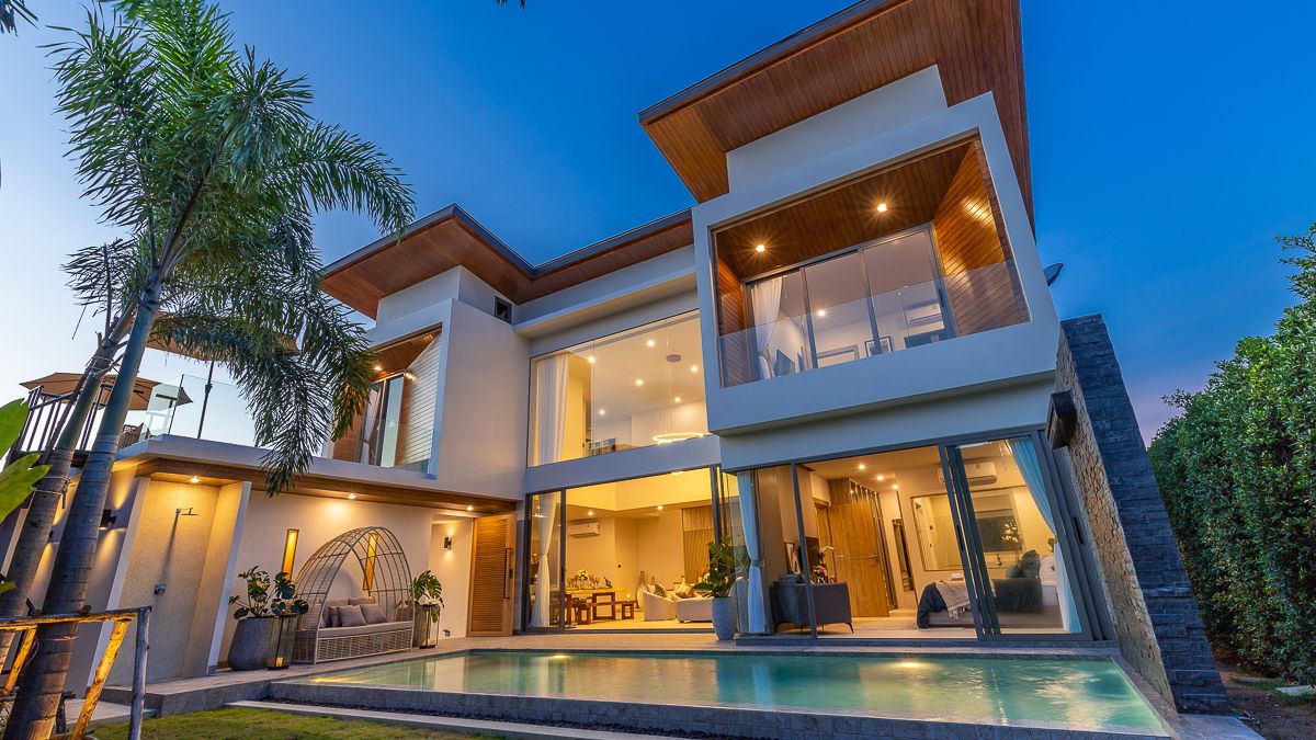 Villa on Phuket Island, Thailand, 338 sq.m - picture 1