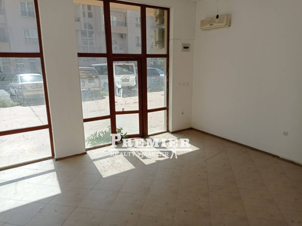Commercial property at Sunny Beach, Bulgaria, 51.41 sq.m - picture 1