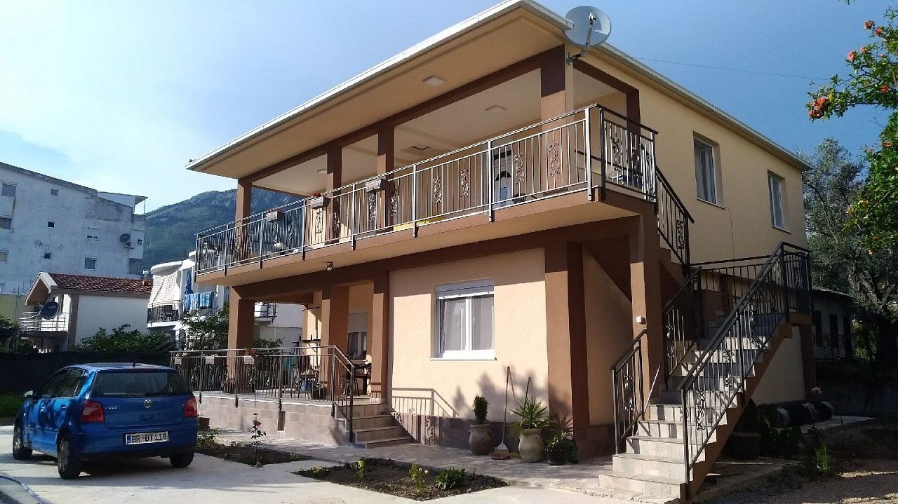 House in Susanj, Montenegro, 200 sq.m - picture 1