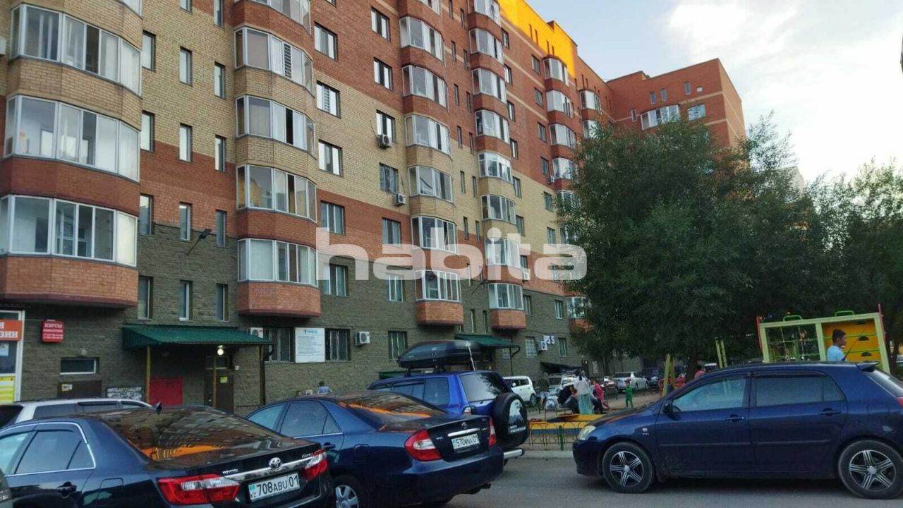 Apartment Astana, Kazakhstan, 43.7 sq.m - picture 1