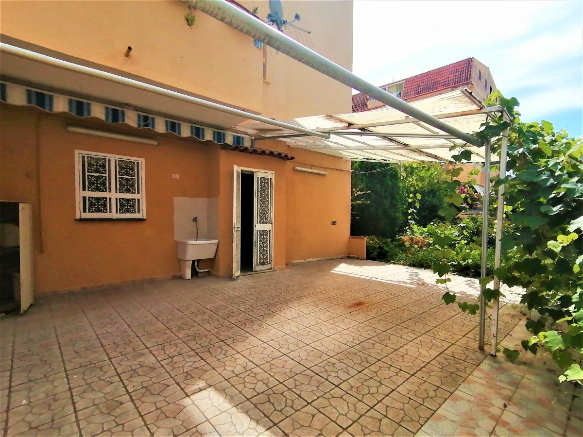 Flat in Scalea, Italy, 270 sq.m - picture 1