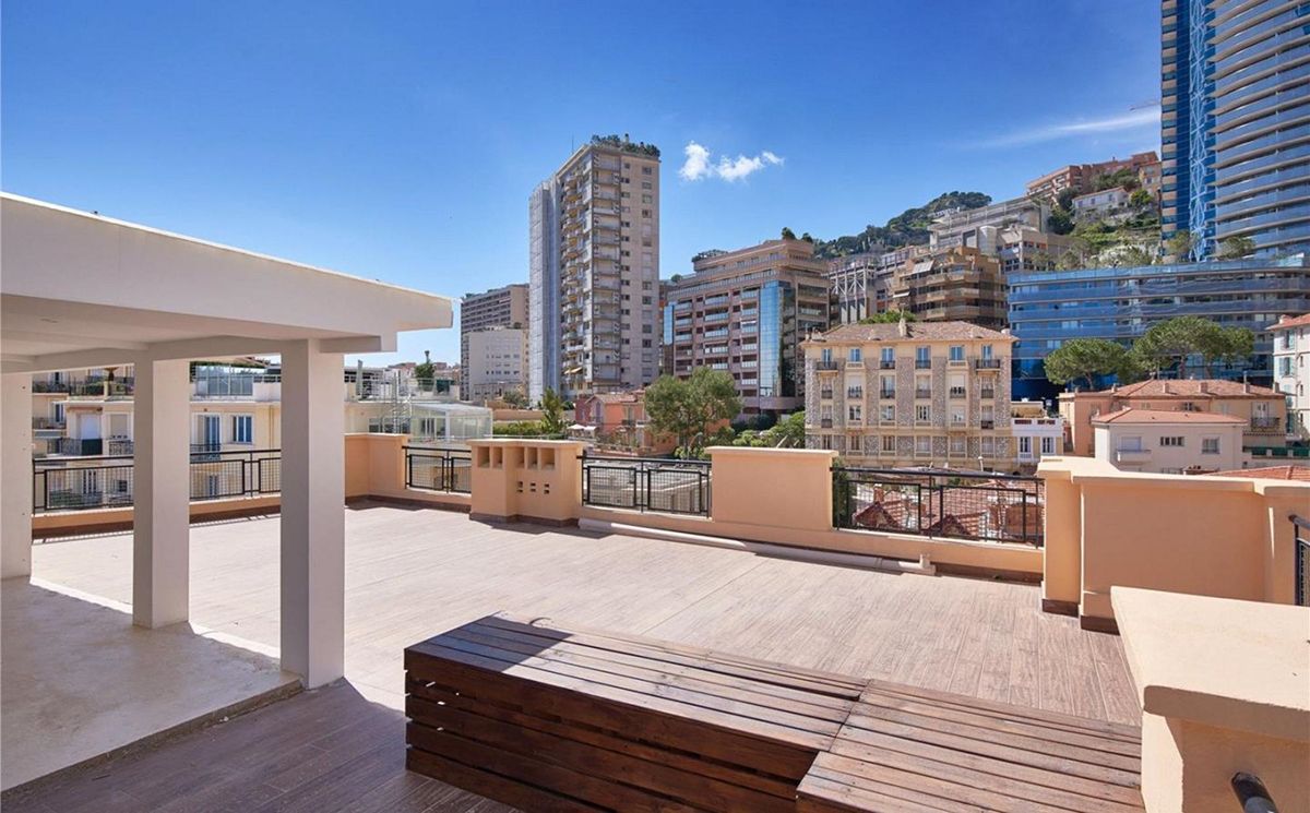 Apartment in Saint Roman, Monaco, 220 sq.m - picture 1
