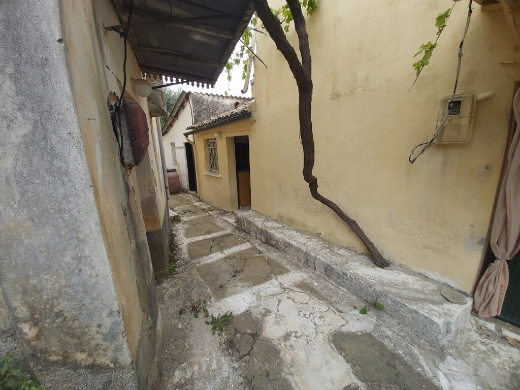 House in Corfu, Greece, 40 sq.m - picture 1