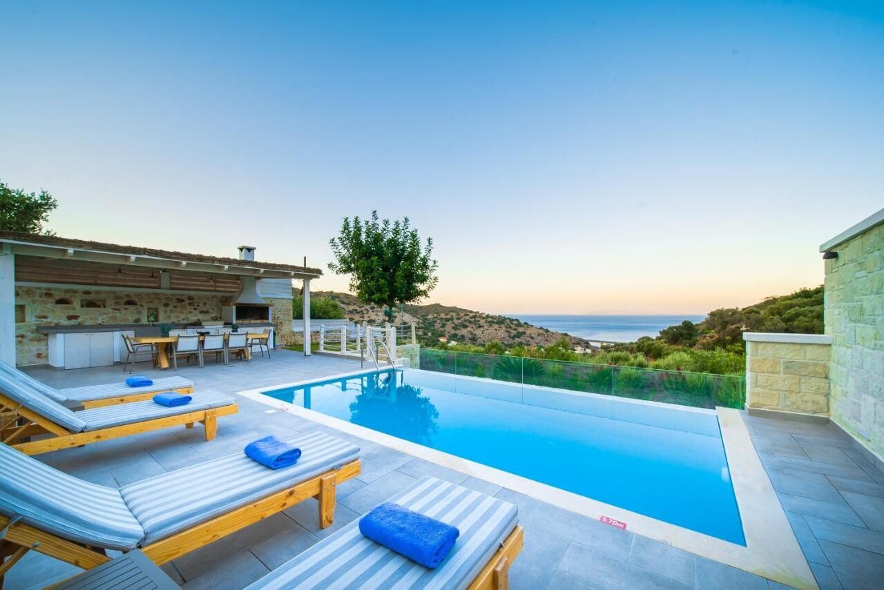 Villa en Ligaria, Grecia, 220 m2 - imagen 1