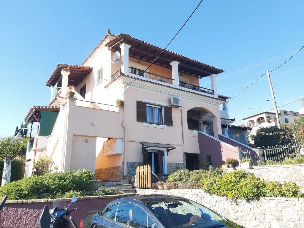 House in Corfu, Greece, 345 sq.m - picture 1