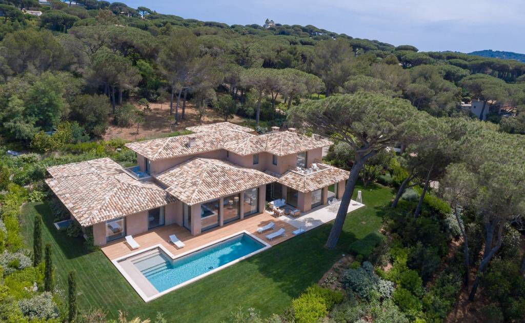 Villa in Saint-Tropez, France, 500 sq.m - picture 1