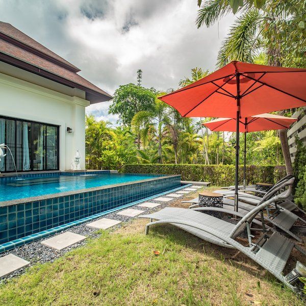 Villa Phuket, Najharn, Tailandia, 313 m2 - imagen 1