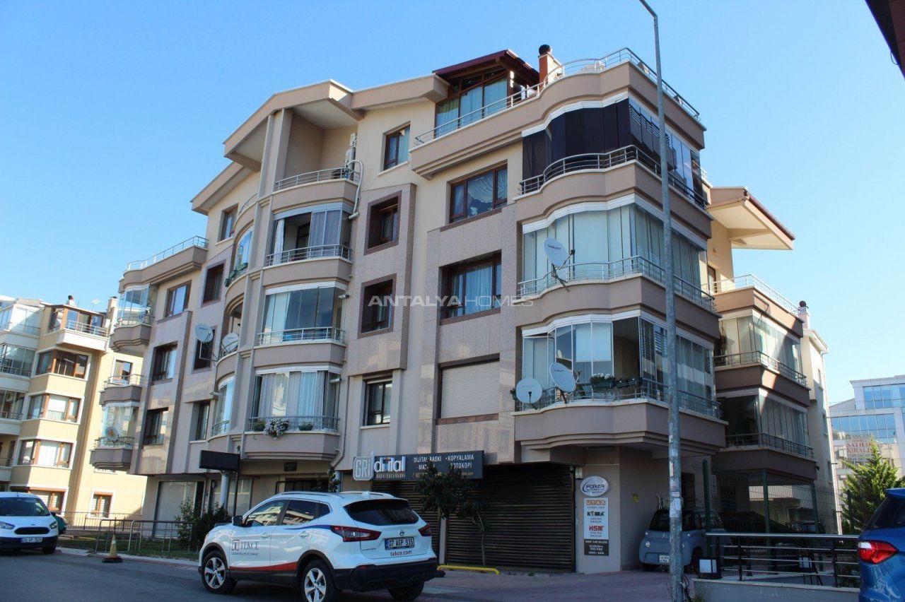 Apartment in Ankara, Turkey, 280 sq.m - picture 1
