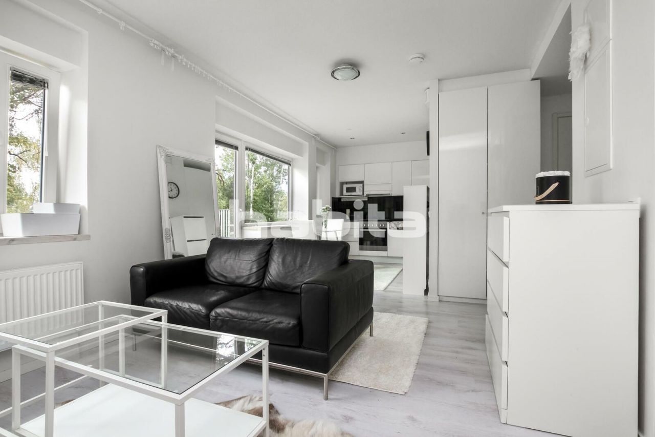 Apartment in Lappeenranta, Finland, 34 sq.m - picture 1