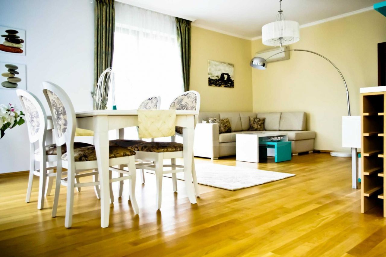 Apartamento en Santos Constantino y Elena, Bulgaria, 81.38 m2 - imagen 1
