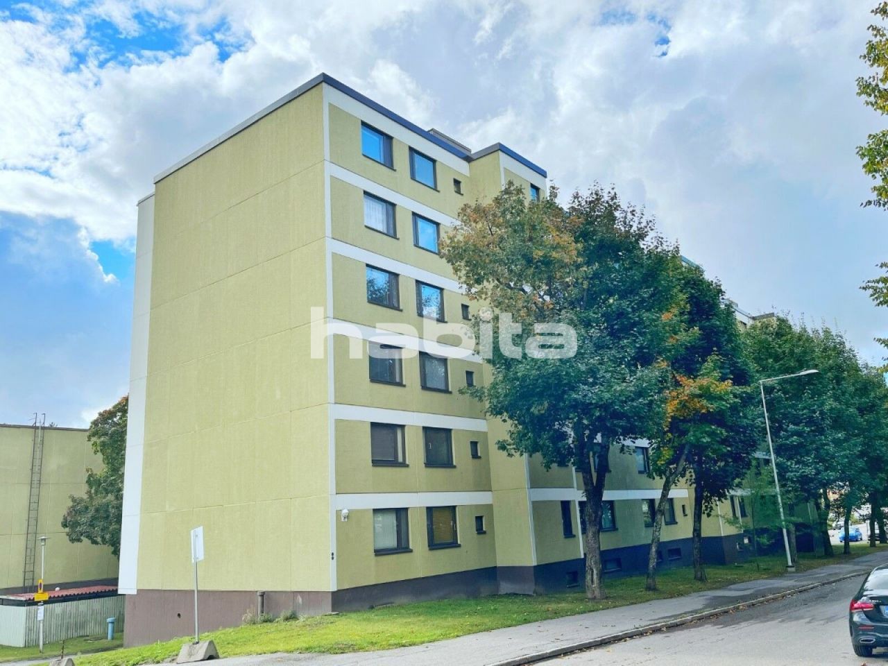 Apartment in Vantaa, Finland, 32.5 sq.m - picture 1