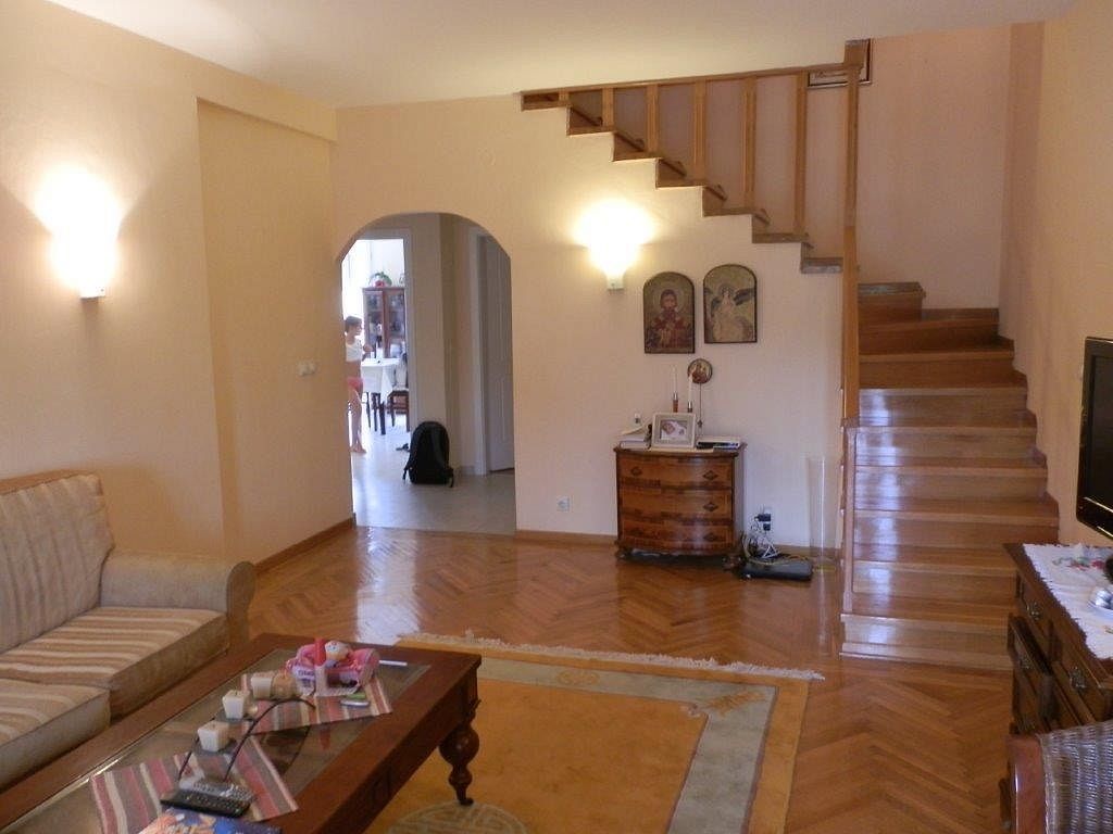 Flat in Tivat, Montenegro, 132 sq.m - picture 1