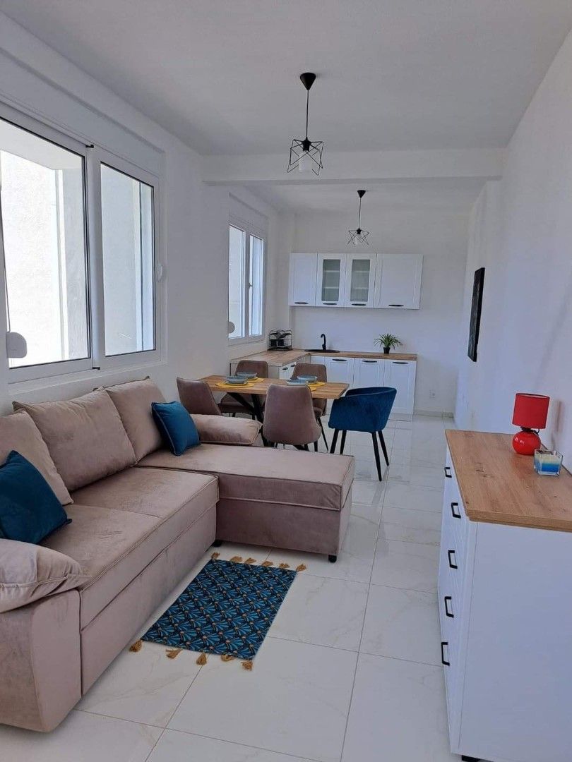 Flat in Bar, Montenegro, 62 sq.m - picture 1