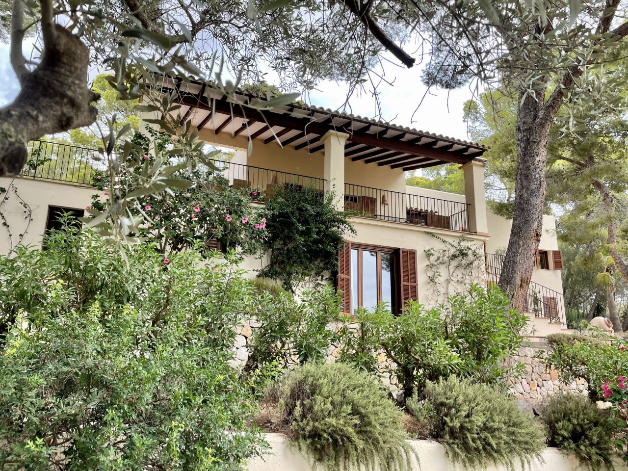 Villa in Andrach, Spanien, 346 m2 - Foto 1