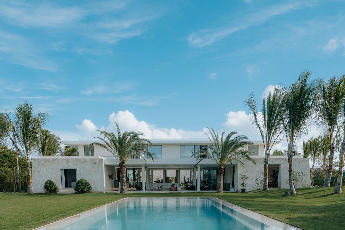 Villa en Punta Cana Village, República Dominicana, 1 200 m2 - imagen 1