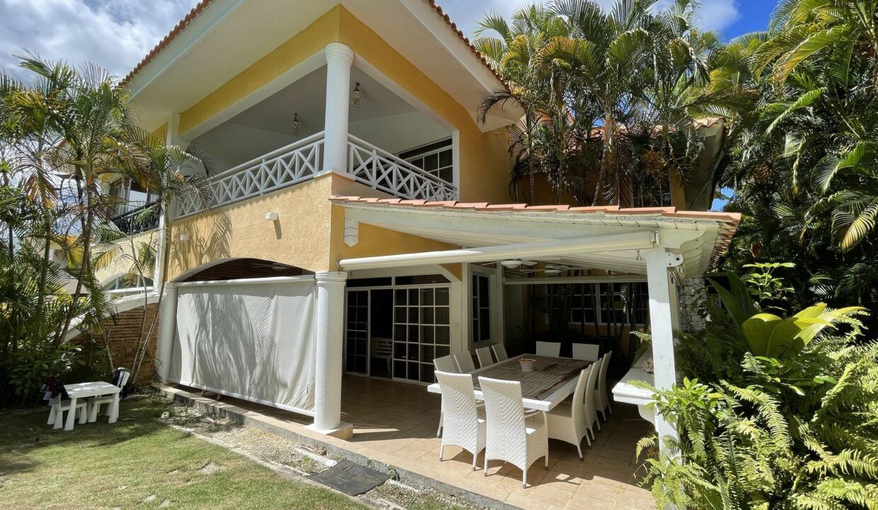 Villa en Punta Cana, República Dominicana, 300 m2 - imagen 1