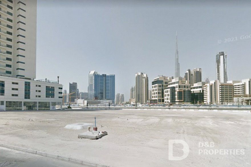 Grundstück in Dubai, VAE, 2 975 m2 - Foto 1
