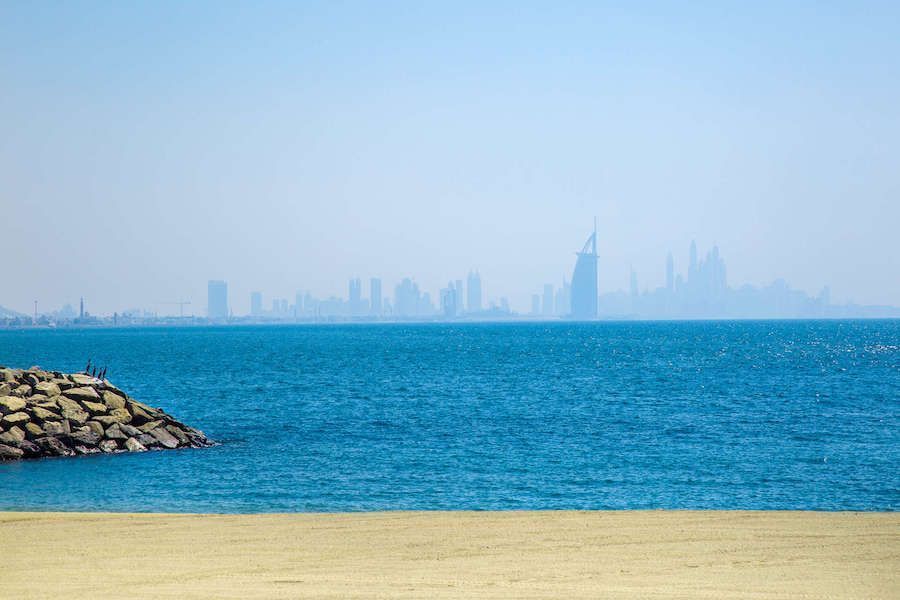 Terreno en Dubái, EAU, 1 842 m2 - imagen 1