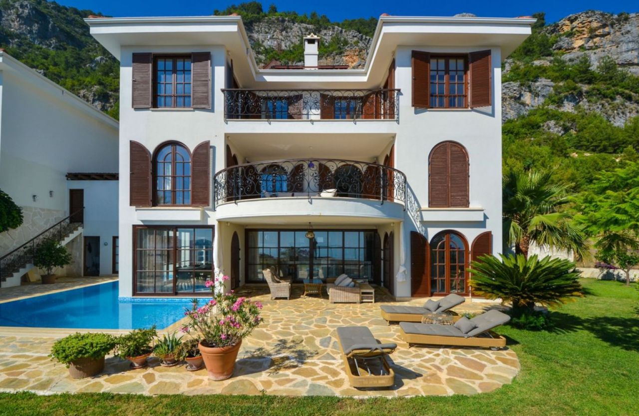 Villa en Alanya, Turquia, 400 m2 - imagen 1
