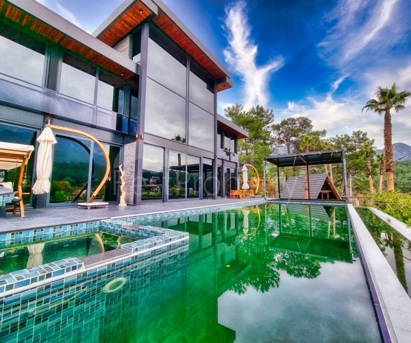 Villa à Antalya, Turquie, 500 m² - image 1