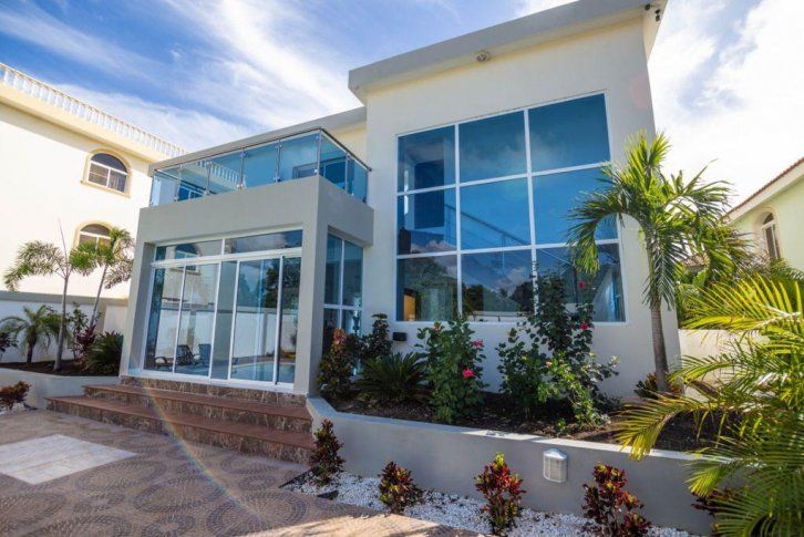 Villa in Punta Cana, Dominican Republic, 250 sq.m - picture 1