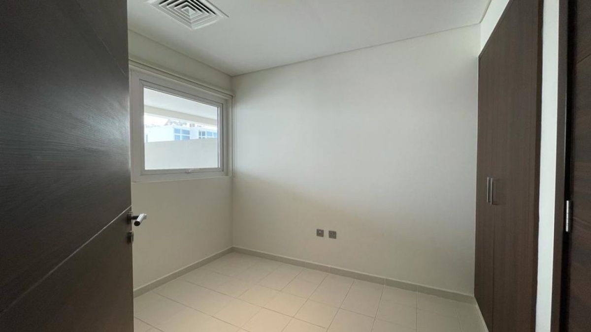 Casa en Dubái, EAU, 186 m2 - imagen 1
