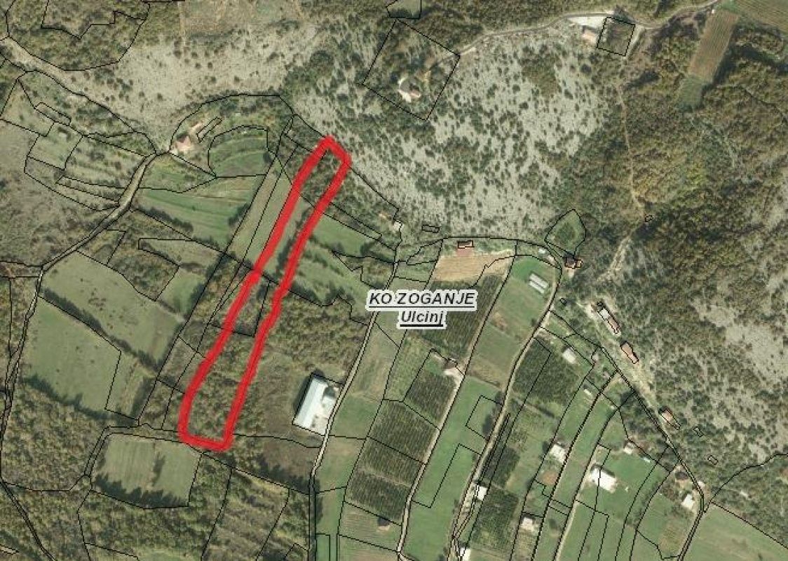 Terrain à Ulcinj, Monténégro, 14 099 m2 - image 1
