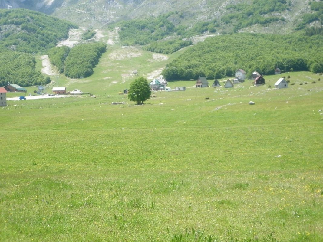 Grundstück in Zabljak, Montenegro, 6 327 m2 - Foto 1