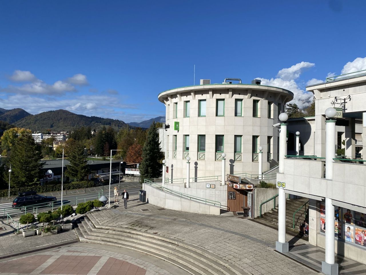 Oficina en Bled, Eslovenia, 126 m2 - imagen 1